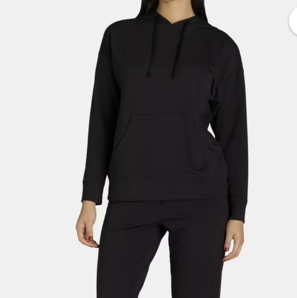 Jogger Set - Picture 2 of 5